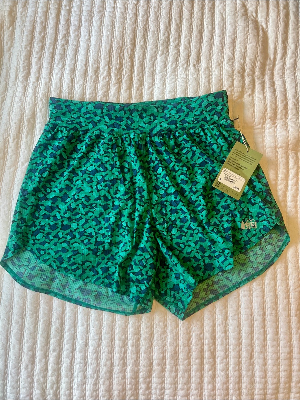 REI Green Patterned Women's Running Shorts 5”